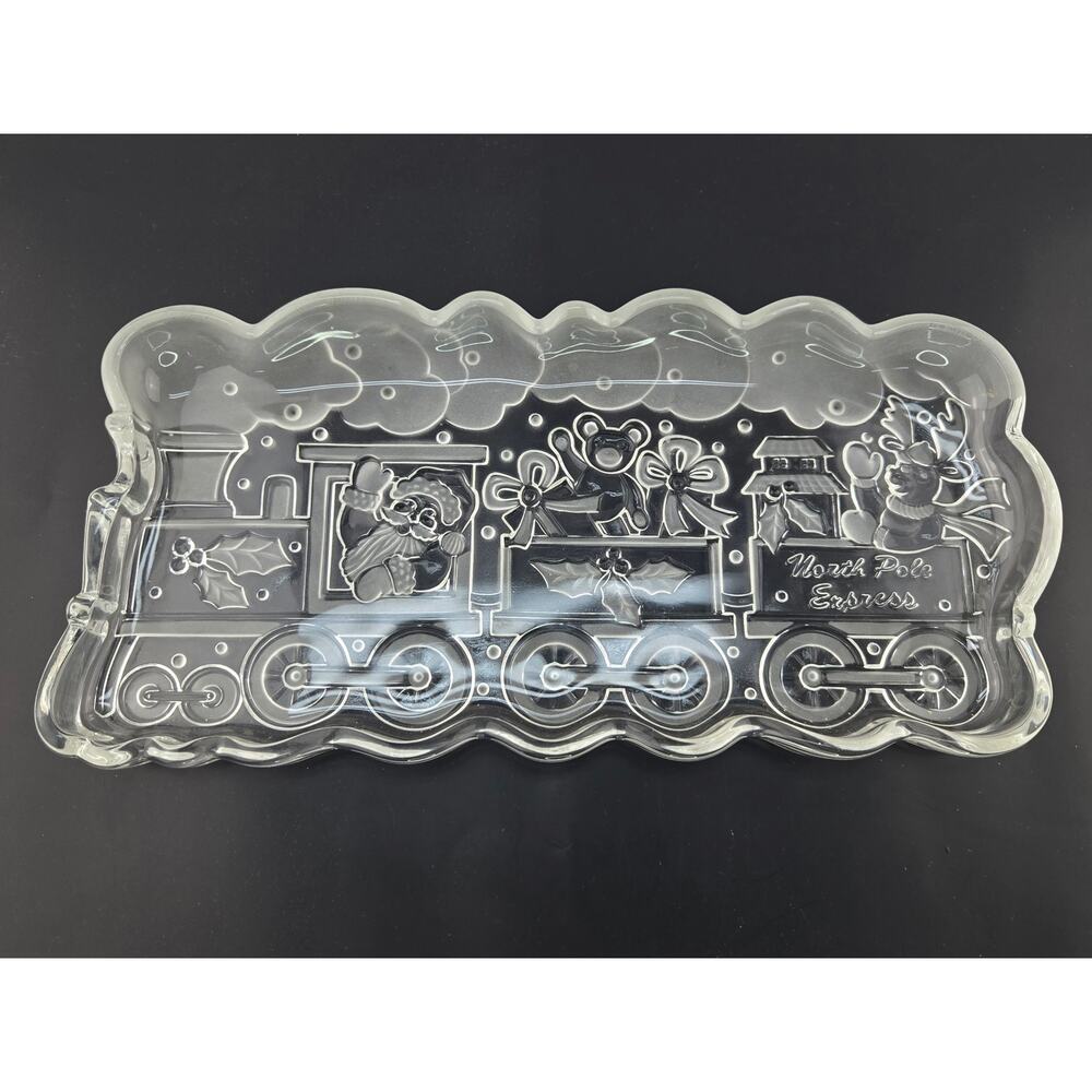 Holiday Traditions Collection North Pole Tray by Gorham Crystal